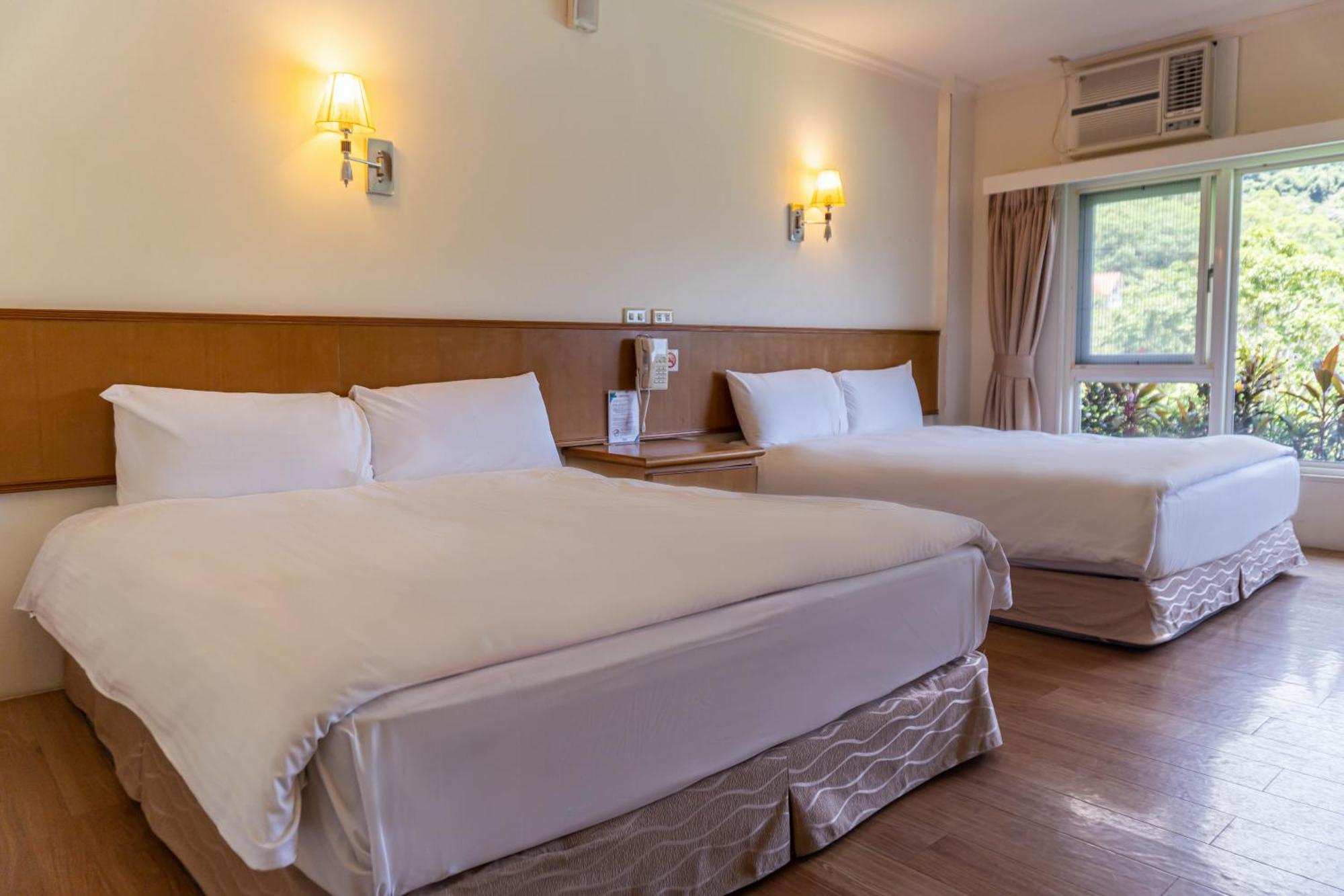 Tou-Cheng Leisure Farm Hotel Toucheng Bagian luar foto