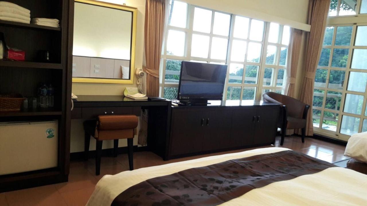 Tou-Cheng Leisure Farm Hotel Toucheng Bagian luar foto